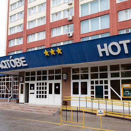 Aktobe Hotel Exterior foto